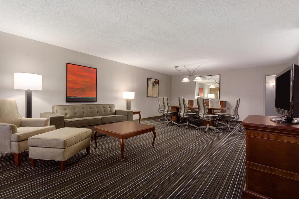 Sonesta Suites Dallas Park Central Экстерьер фото